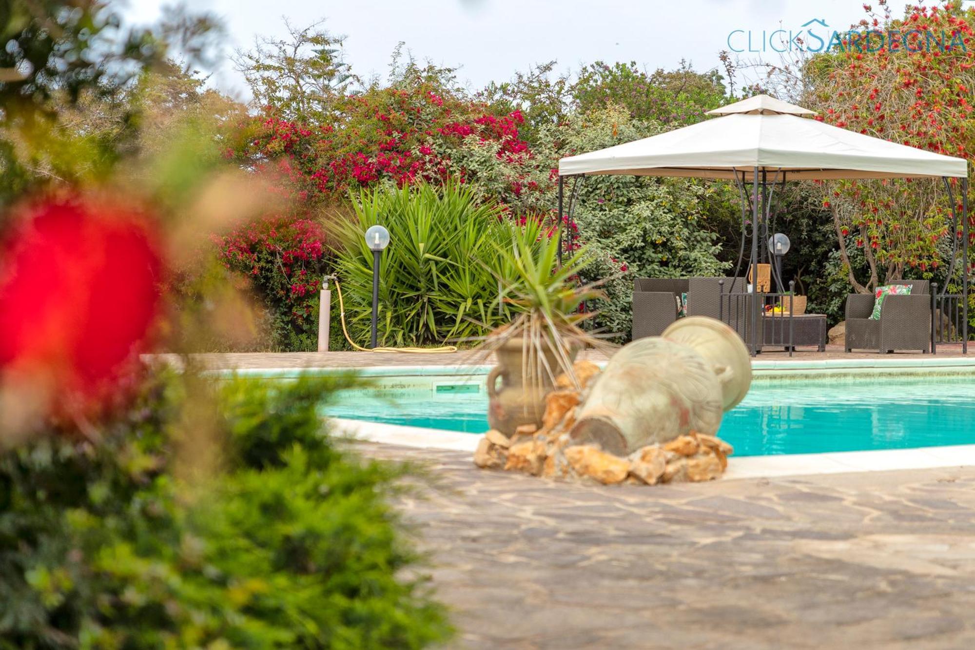 Villa Melograno With Exclusive Swimming Pool Surrounded By Greenery Campanedda Eksteriør bilde